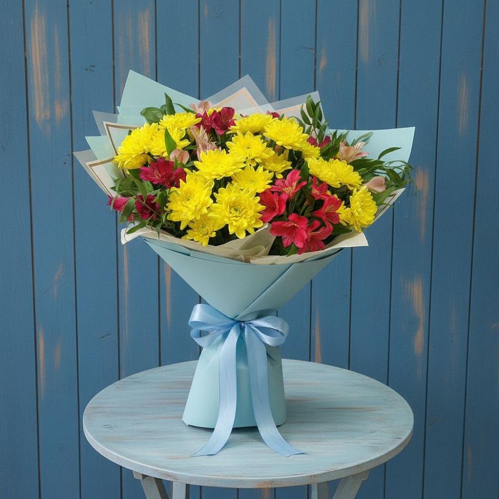 Букет цветов из: Альстромерии и Хризантемы в Архангельской