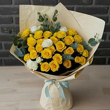 Букет цветов из:  Розы в Архангельской