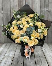 Букет цветов из:  Розы и Лизиантусы #REPLACE_PRED# Архангельской