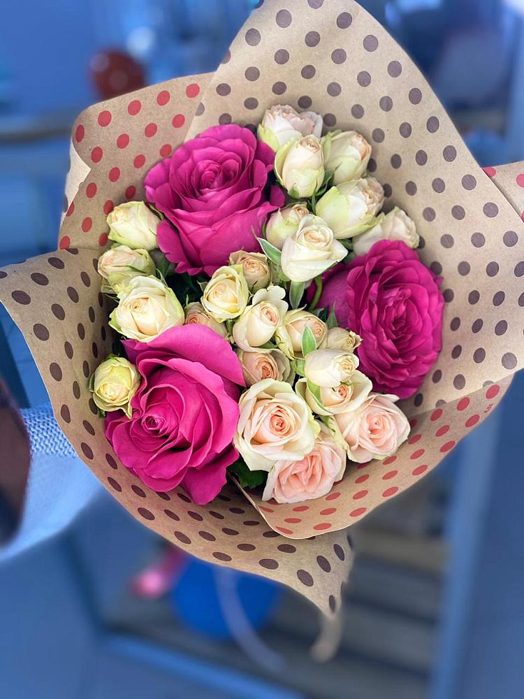 Букет цветов из: Розы в Архангельской