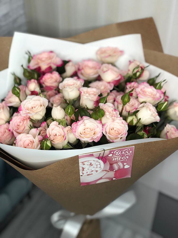 Букет цветов из: Розы в Архангельской