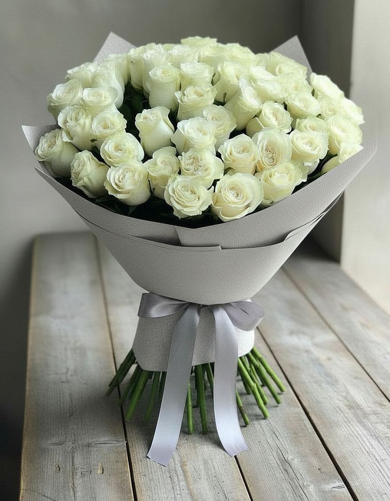 Букет 35 Белых роз в Архангельской