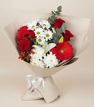 Букет цветов из:  Розы, Хризантемы, Герберы и Лилии в Архангельской
