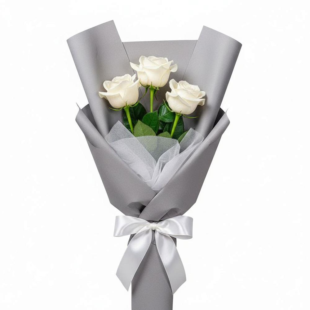 Букет 3 белые розы в Архангельской