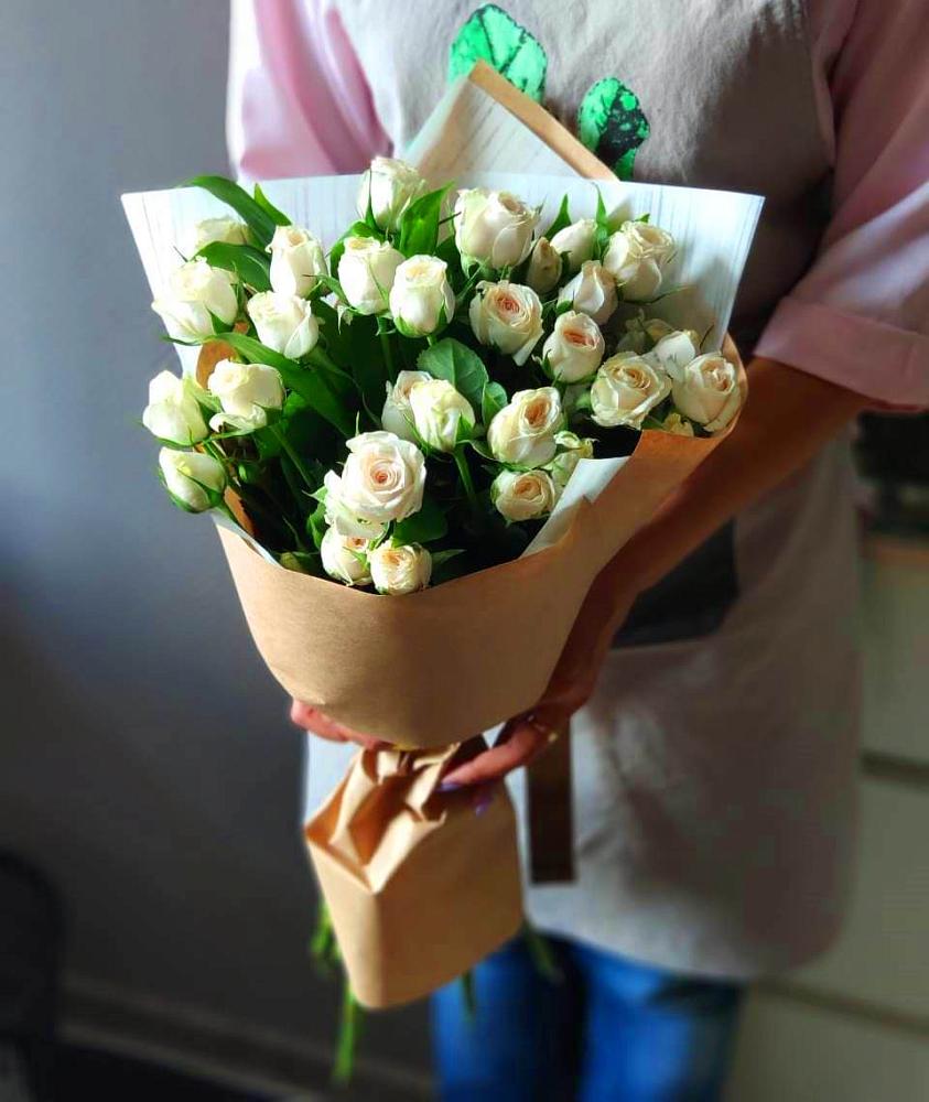 Букет цветов из: Розы в Архангельской