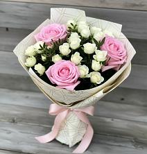 Букет цветов из:  Розы в Архангельской