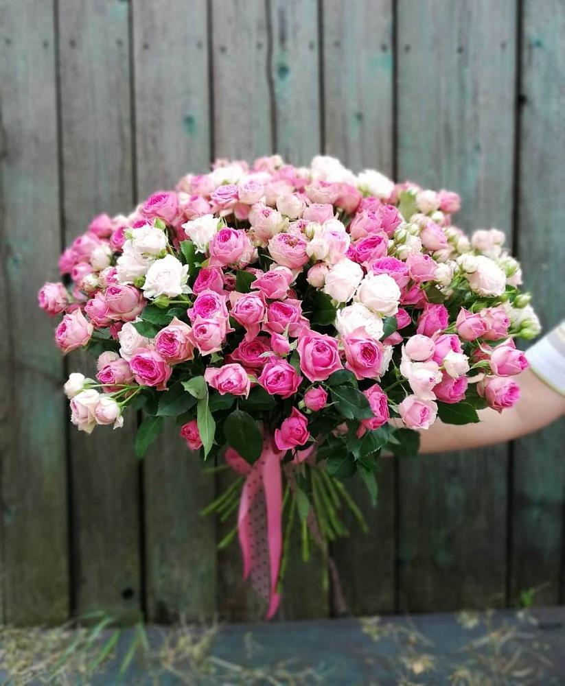 Букет Розовые кустовые розы Натали и Лав Лидия в Архангельской