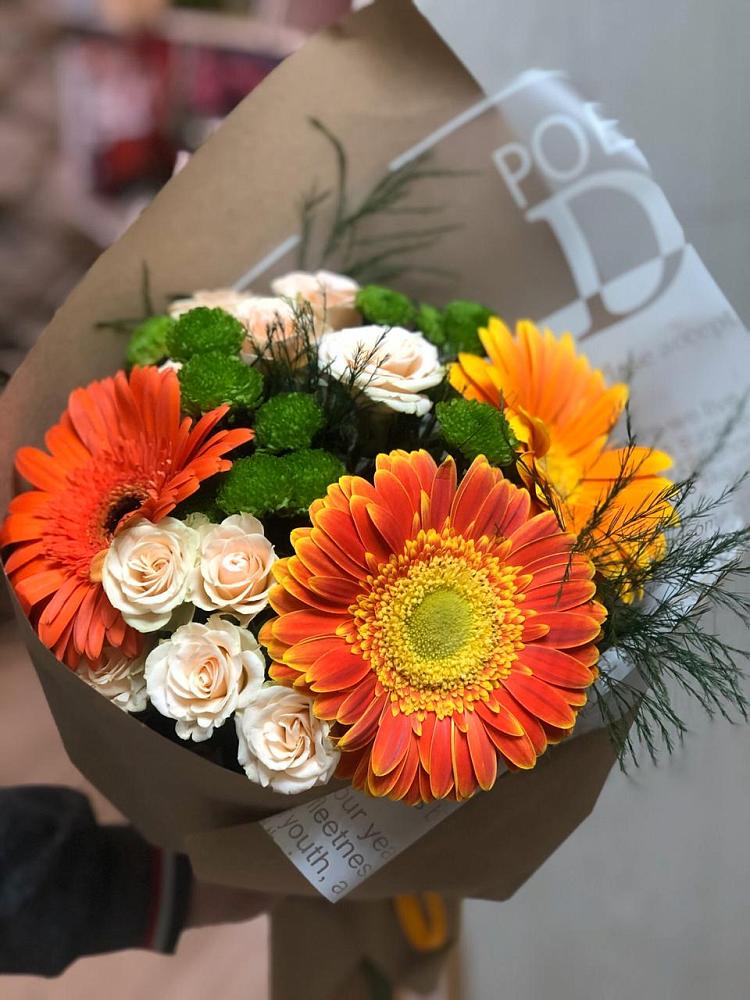 Букет цветов из: Герберы, Хризантемы и Розы в Архангельской