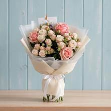 Букет цветов из:  Розы в Архангельской
