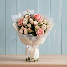 Букет цветов из:  Розы в Архангельской