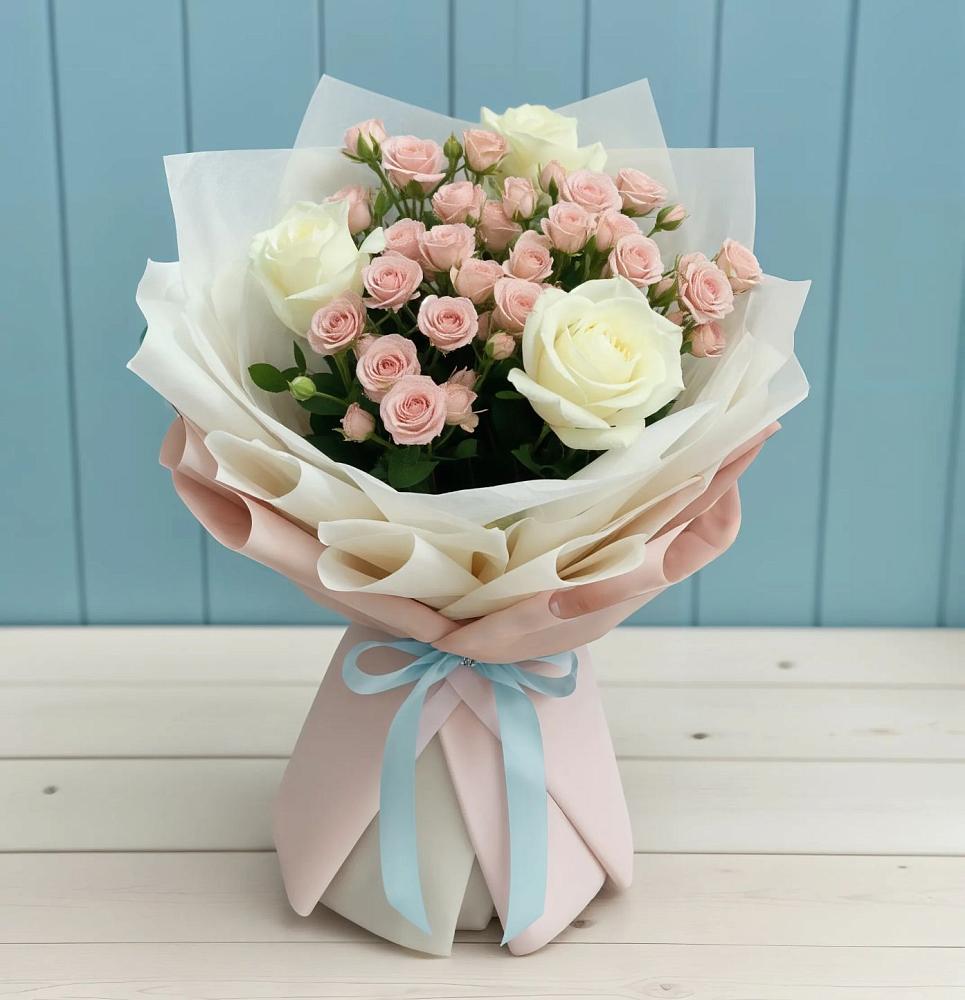 Букет цветов из: Розы в Архангельской