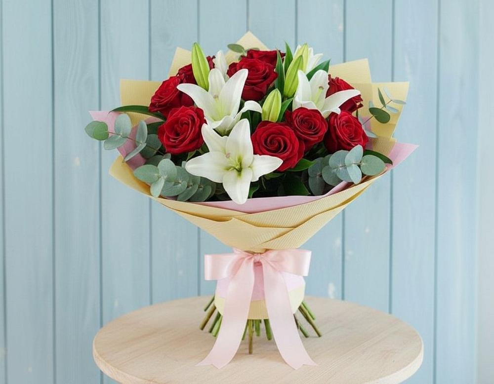 Букет цветов из: Лилии и Розы в Архангельской